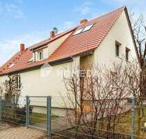 Charmantes Architektenhaus mit 2 Wohneinheiten, Garage & 3 Stellplätzen (KfW-85) - Erfurt Egstedt a Steiger