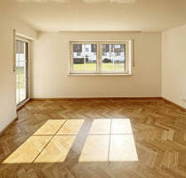 Einfach einziehen: Komplett renovierte 2-Zimmer-Wohnung mit Terrasse in Passau-Haidenhof