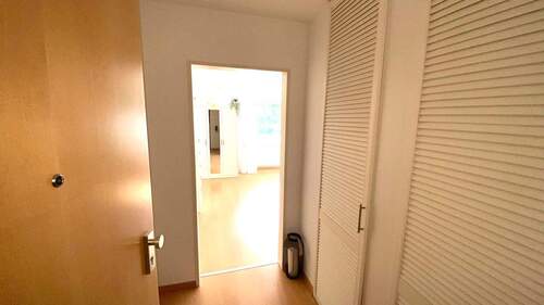 Blick vom Eingang - 1 Zimmer Etagenwohnung zur Miete in Nürnberg