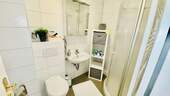 Bad WC mit Dusche - 