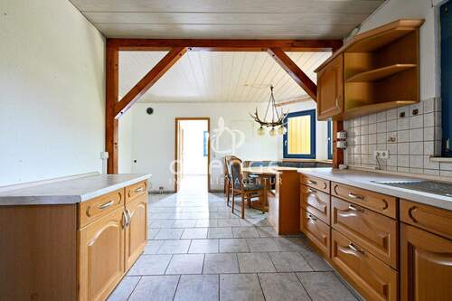 EG Kueche und Essen (1) - 6 Zimmer Einfamilienhaus in Weidenbach