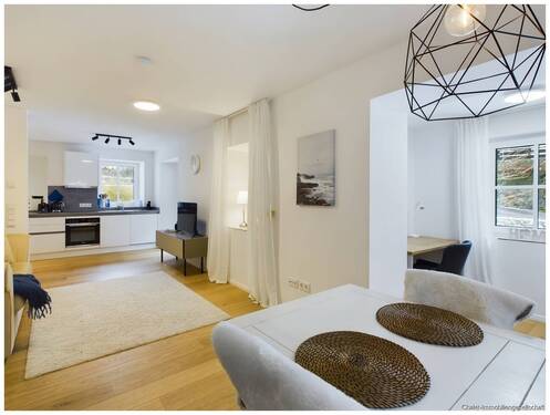 Wohn- und Essbereich - Etagenwohnung mit 85,00 m&sup2; in Tegernsee zum Kaufen