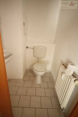 WC - 
