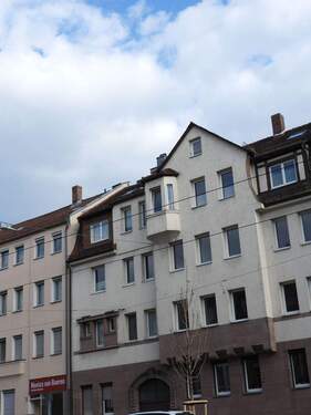 Aussenansicht - Seltenheit! 6 Zimmer Wohnung in sehr guter Lage!