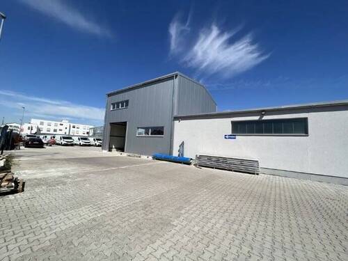 Zweites Hallengebäude - 