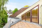 große Terrasse - 2 Zimmer Etagenwohnung in Berlin