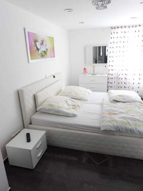 Schlafzimmer EG - 