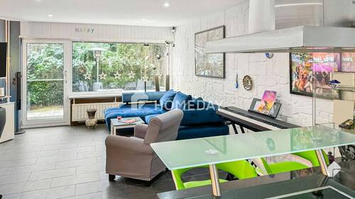 Wohnzimmer - Perfektes Zuhause für kleine Familien und Paare - 3 Zimmer, 110 Quadratmeter, Terrasse und Garten