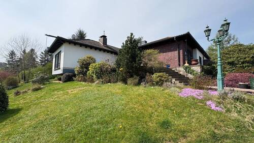 Seitenansicht Haus - 