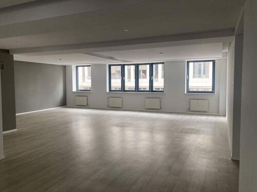 Open Space 1 - Büro zur Miete in Hamburg