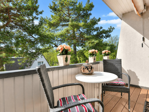 Schöner Sonnenbalkon - 