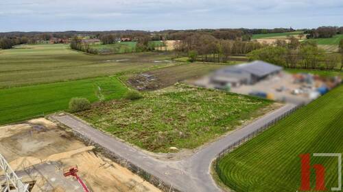 Gewerbegrundstück in Mühlen - Helle und moderne Büroeinheit mit großzügiger Halle im 'Kötterhof'