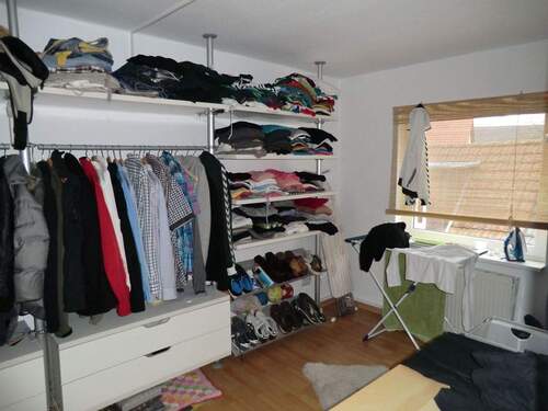 DH: 3. Z. (begehbarer Schrank o. Gästezimmer).JPG - 