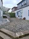 Beide Hauseingänge - Mehrfamilienhaus, Wohnhaus in Braunschweig zum Kaufen