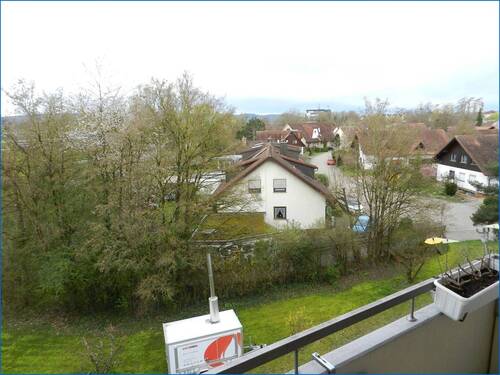 Blick 2 - 4 Zimmer Etagenwohnung in Radolfzell am Bodensee