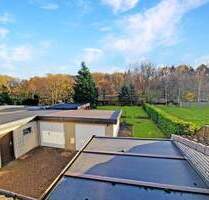 gepflegtes und modernisiertes Wohnhaus mit Garagen und einem schönem Grundstück - Neumünster Innenstadt