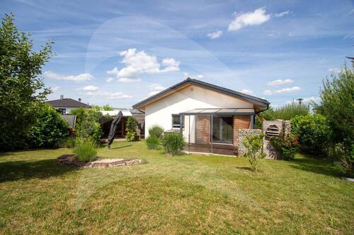 Außenbereich Süd-West Ansicht - Bungalow mit 83,00 m&sup2; in Mallersdorf-Pfaffenberg zum Kaufen