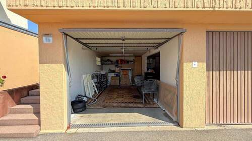 Garage - 