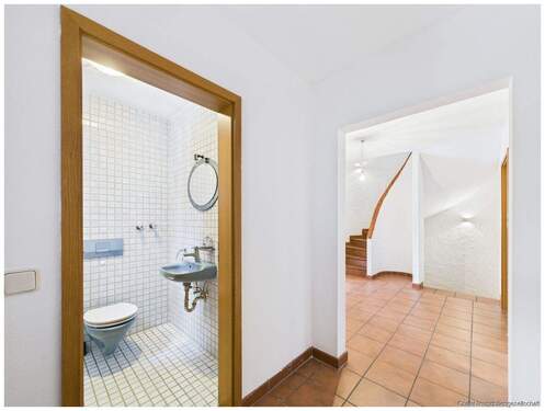 Eingangsbereich Erdgeschoss - 