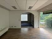 ehemalige Gewerbeeinheit EG - 
