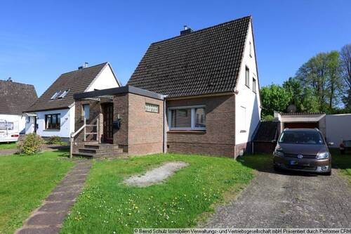 1 Hausansicht - Handwerkerhaus mit Vollkeller und Garten