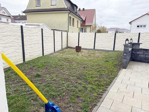 Garten.jpeg - Doppelhaushälfte mit 117,00 m&sup2; in Lauingen (Donau) zum Kaufen