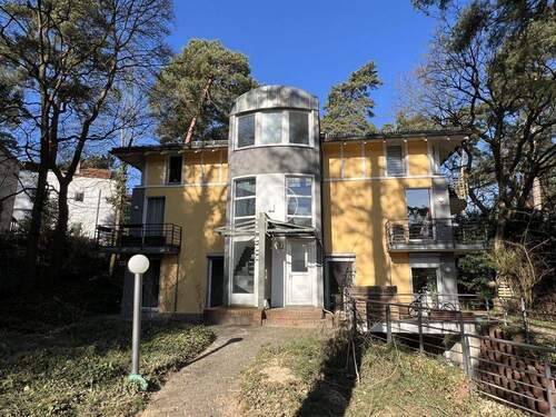 Willkommen - Erstbezug nach Sanierung - Einziehen und Wohlfühlen mit Garten, Fussbodenheizung, Tiefgarage, u.v.m.