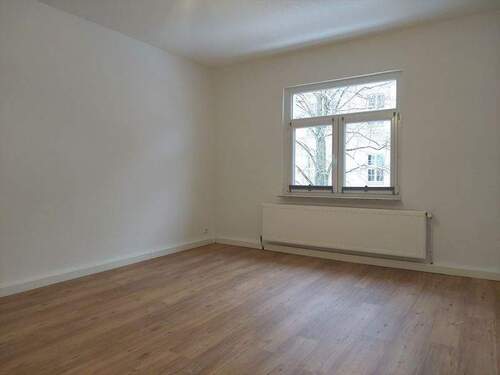 Zimmer - 4 Zimmer Etagenwohnung in Schwerin