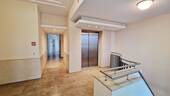  Hauseingang, Aufzug - 