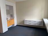 Behandlungszimmer 1.jpeg - Büro zur Miete in Burg
