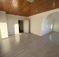 Top geschnittene, helle 4 Zimmer Wohnung in Neustadt bei Coburg