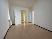 Bild 2 - 4 Zimmer Etagenwohnung zur Miete in Neustadt bei Coburg
