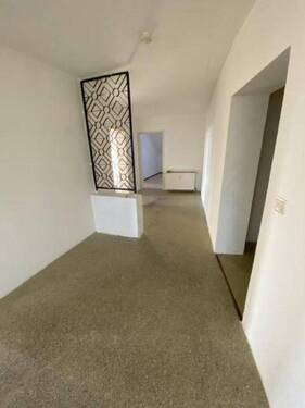 Bild 3 - 4 Zimmer Etagenwohnung in Neustadt bei Coburg