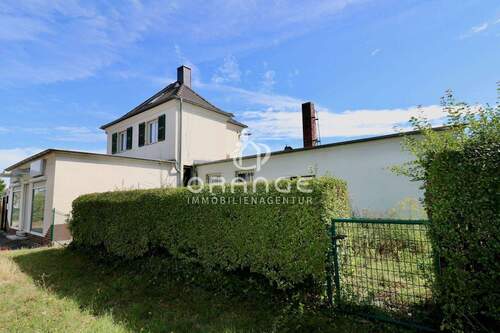 Strassenansicht - Einfamilienhaus mit 135,00 m&sup2; in Leipzig / Knauthain zum Kaufen