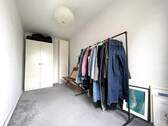 erstes Obergeschoss Zimmer 2 begehbares Kleiderzimmer - 