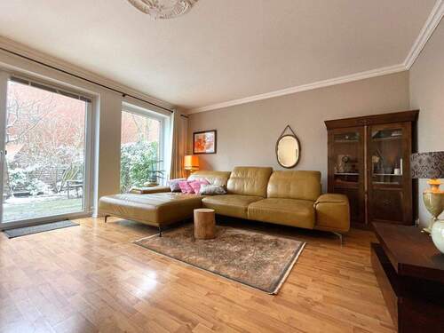 Wohnbereich - 6 Zimmer Reihenendhaus zum Kaufen in Norderstedt