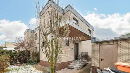 Außenansicht 2 - 4 Zimmer Doppelhaushälfte in Berlin