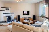 Wohnzimmer - 4 Zimmer Einfamilienhaus in Adelsdorf