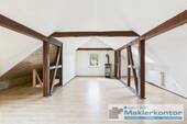 Dachgeschoss/Wohnbereich mit Kamin - 3 Zimmer Reihenendhaus zum Kaufen in Waren (Müritz) / Eldenburg