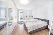 Schlafzimmer 1 - 3 Zimmer Etagenwohnung in München