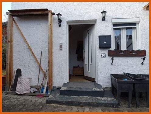 Eingang - 8 Zimmer Einfamilienhaus in Regen