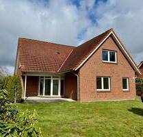 Familienfreundliches Einfamilienhaus von 1993 - mit Weitblick ins Grüne in Hollwege - Westerstede / Hollwege