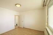 Zimmer 1 (2) - 