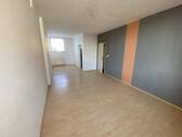Bild 2 - 2 Zimmer Etagenwohnung zur Miete in Neustadt bei Coburg