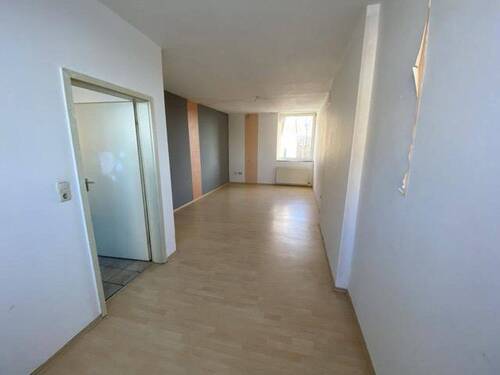 Bild 3 - 2 Zimmer Etagenwohnung in Neustadt bei Coburg