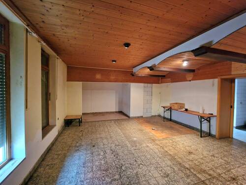 Ehem. Verkaufsraum EG. - 