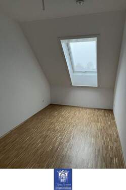 Schlafen - 2 Zimmer Etagenwohnung zur Miete in Arnsdorf