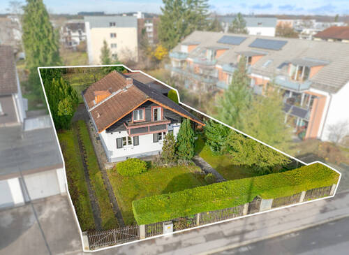 Drohnenaufnahme Grundstück - 5 Zimmer Einfamilienhaus zum Kaufen in Fürstenfeldbruck