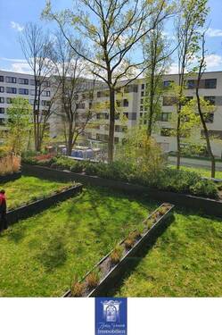 Innenhof - Etagenwohnung mit 81,30 m&sup2; in Dresden zur Miete