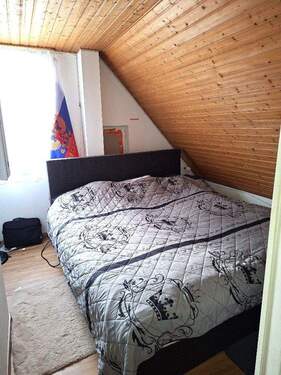 1 von 2 Schlafzimmer - 